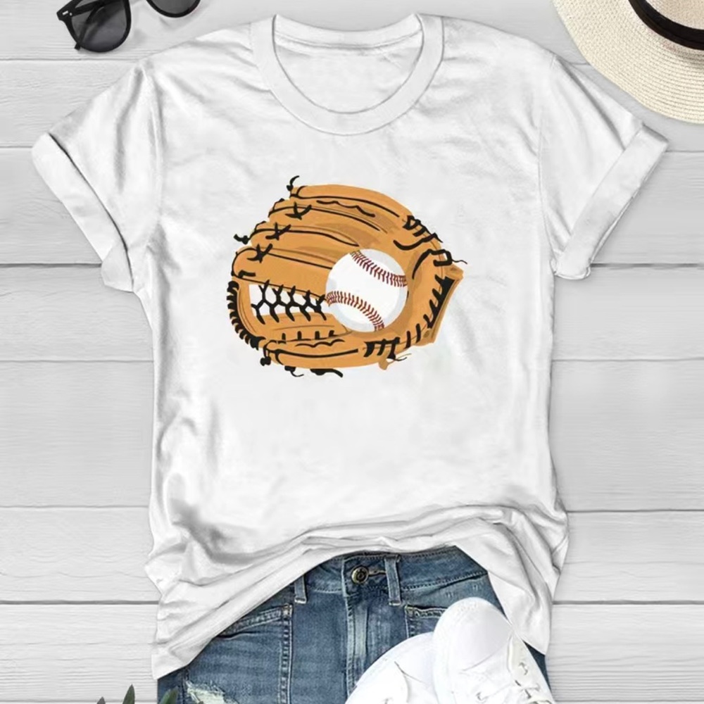 Women’s Sports Tee